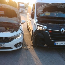 Bursa Akü Takviyesi ve Bursa Akü Değişimi Servisi Yol Yardım, Nilüfer Akü Takviye ve Nilüfer Akü Değişimi Hizmeti Bursa Akü Takviyesi ve Bursa Akü Değişimi Servisi Yol Yardım, Nilüfer Akü Takviye ve Nilüfer Akü Değişimi Hizmeti